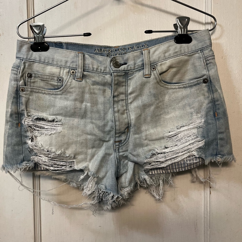 American Eagle shorts size 6